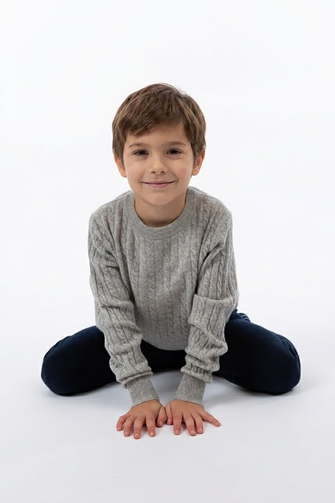 Kids' cable-knit crew neck