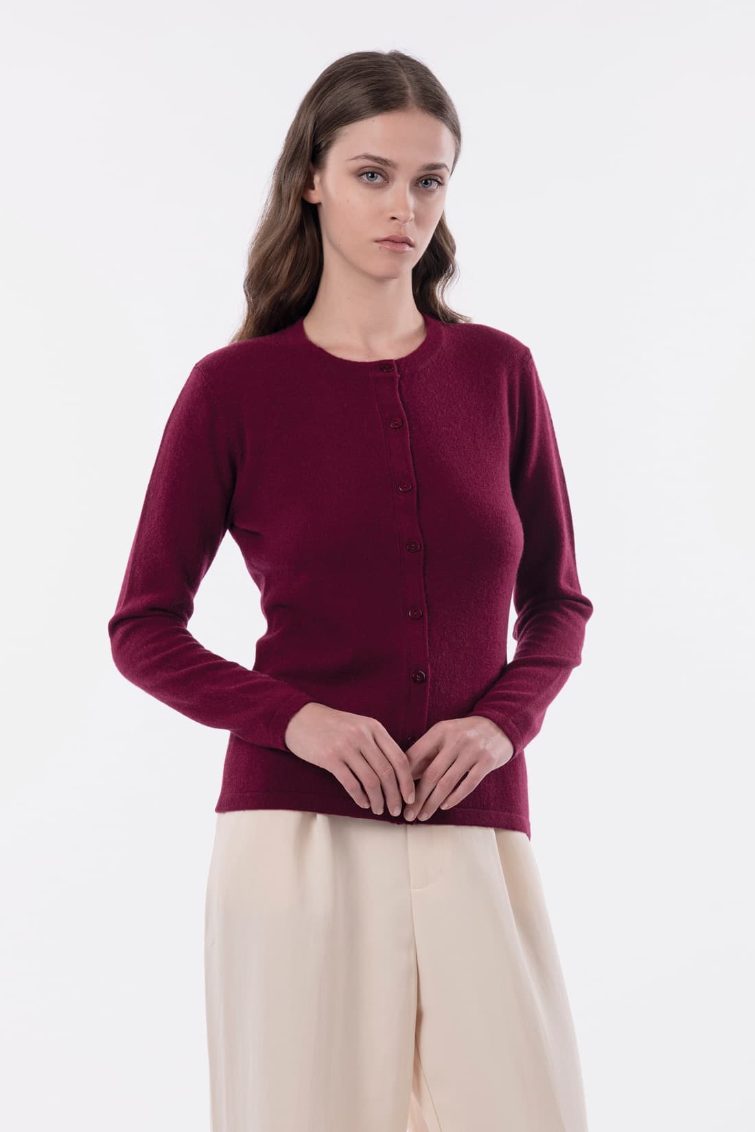 Cardigan girocollo con bottoni