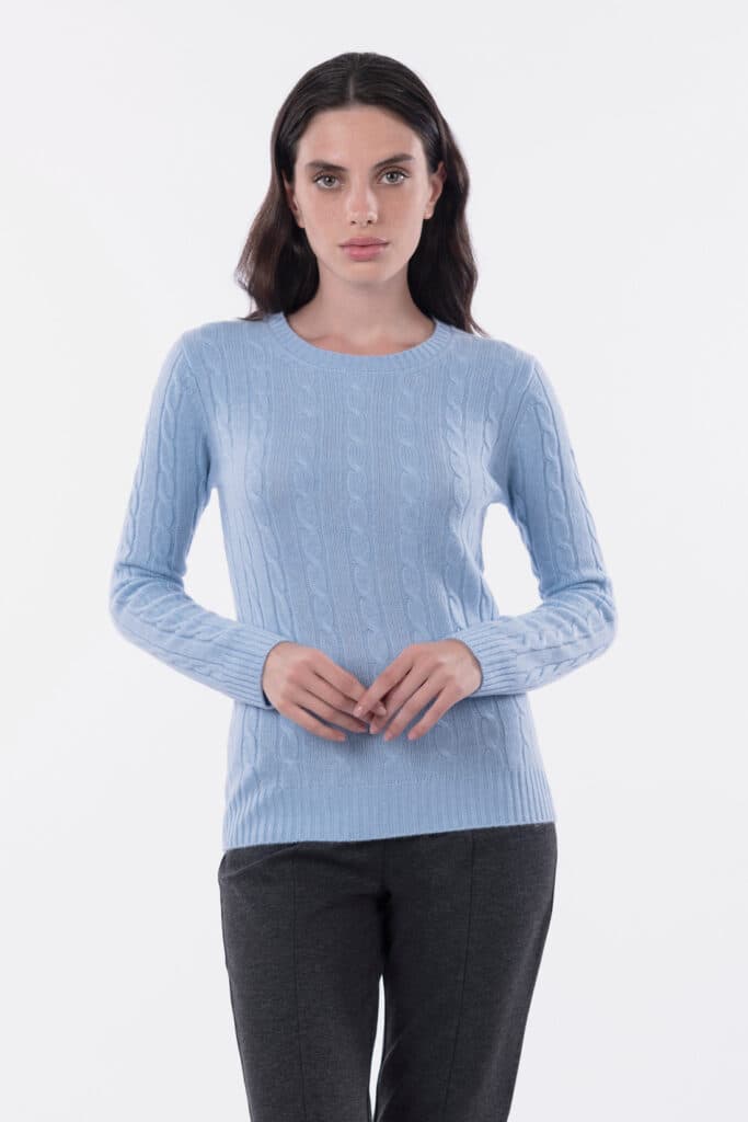 Cable-knit crew neck