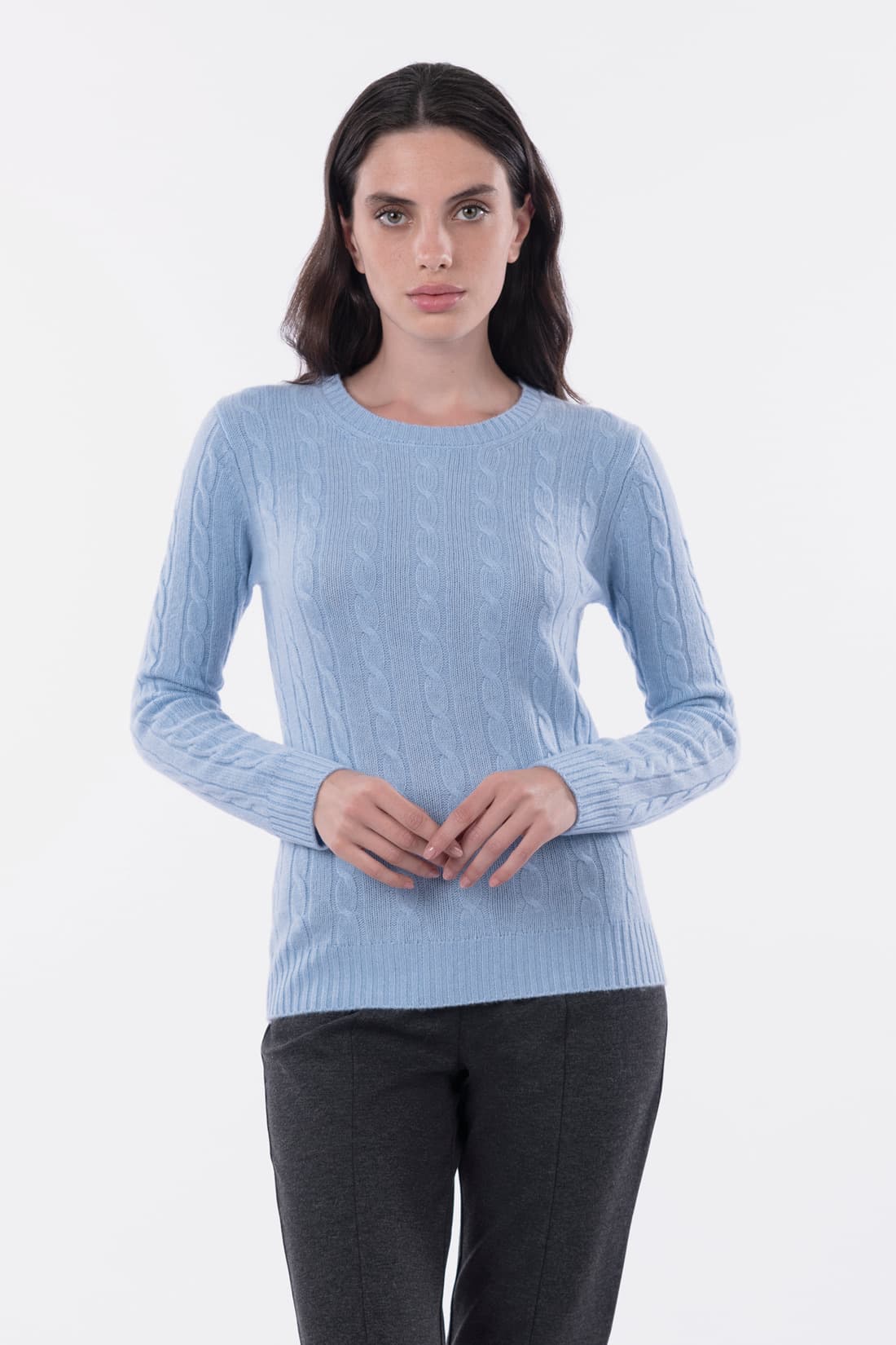 Cable-knit crew neck