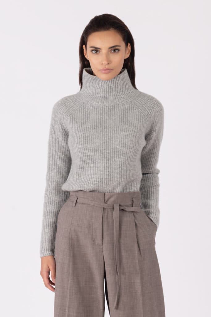 English rib-knit high-neck