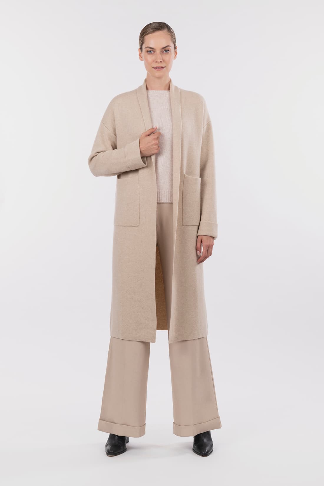 Long coat with pockets