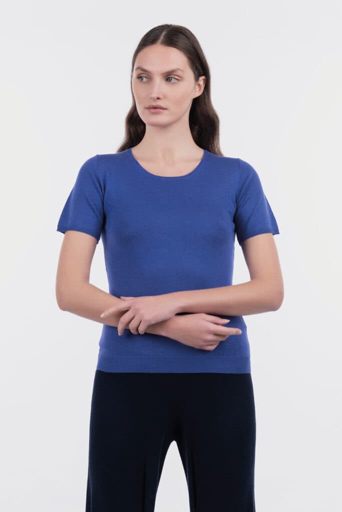 Short-sleeve crew neck