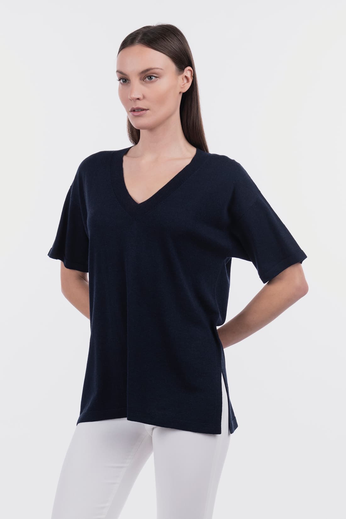 T-shirt oversize collo V