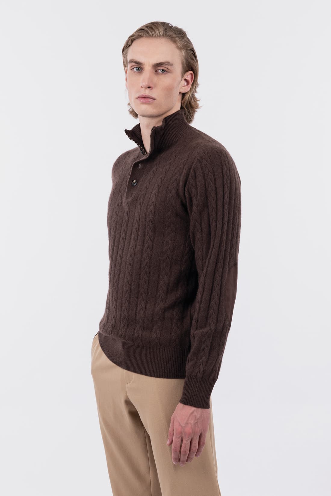 Cable-knit buttoned henley neckline