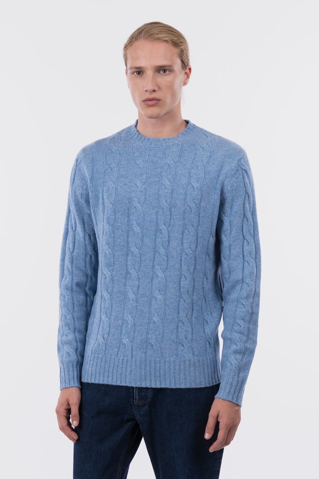 Pullover mit Zopfmuster