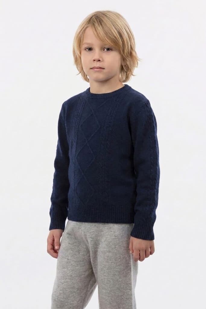 Cable knit crew neck