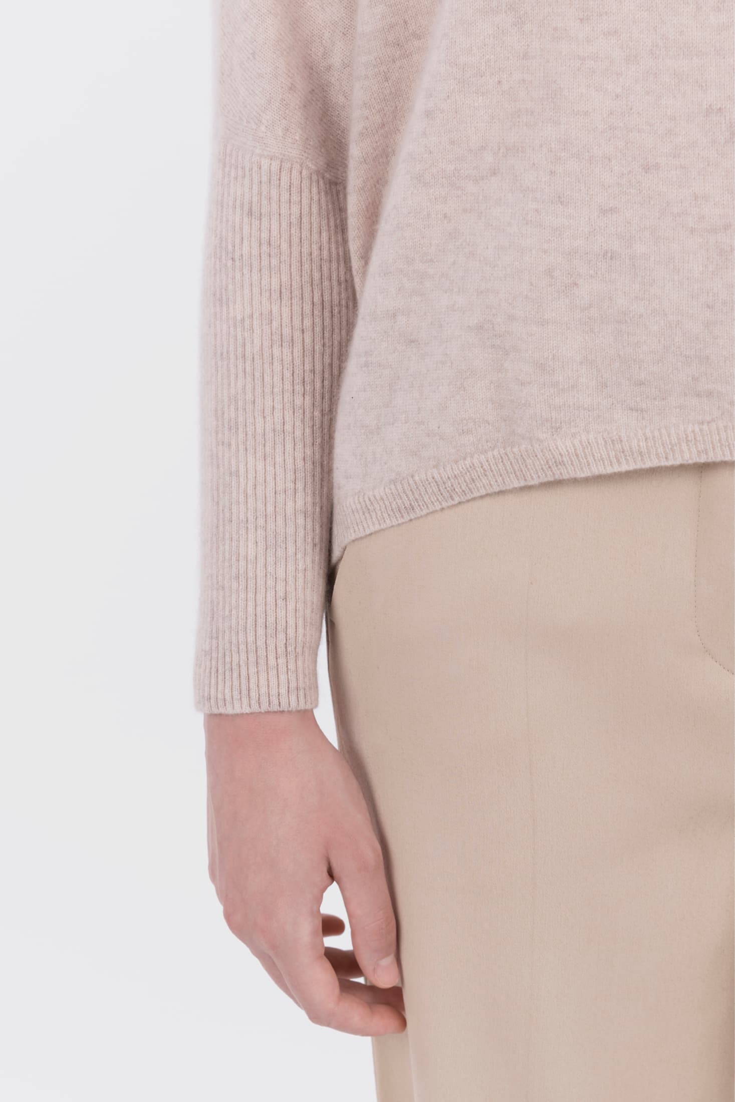 Batwing Sleeve V-Neck Pullover